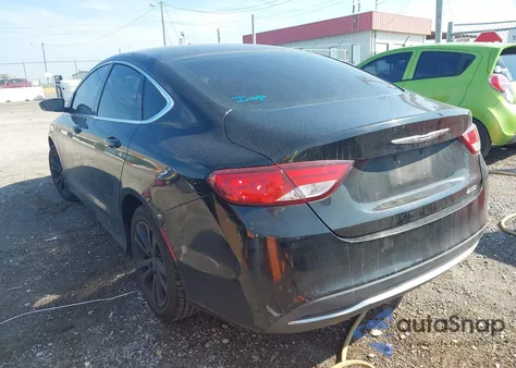 2015 Chrysler 200 Limited z USA, uszkodzony, nr VIN 1C3CCCAB0FN751217